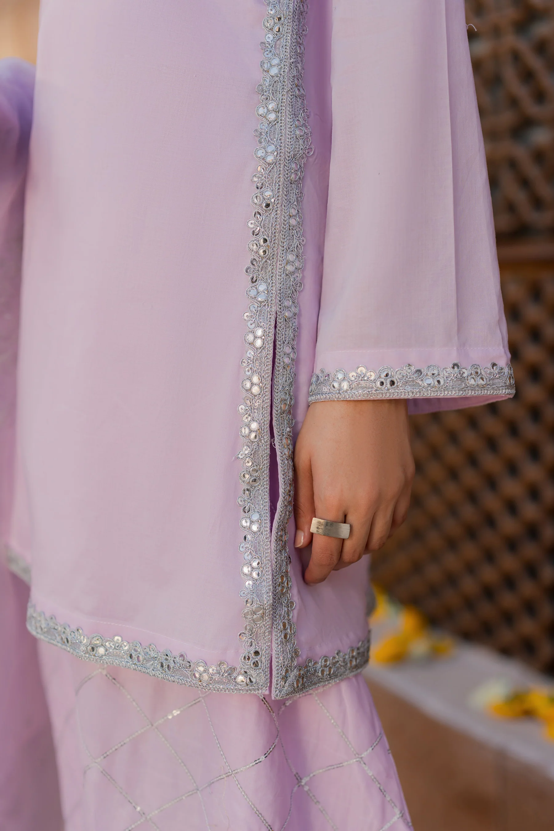 EF-303 - Image 3